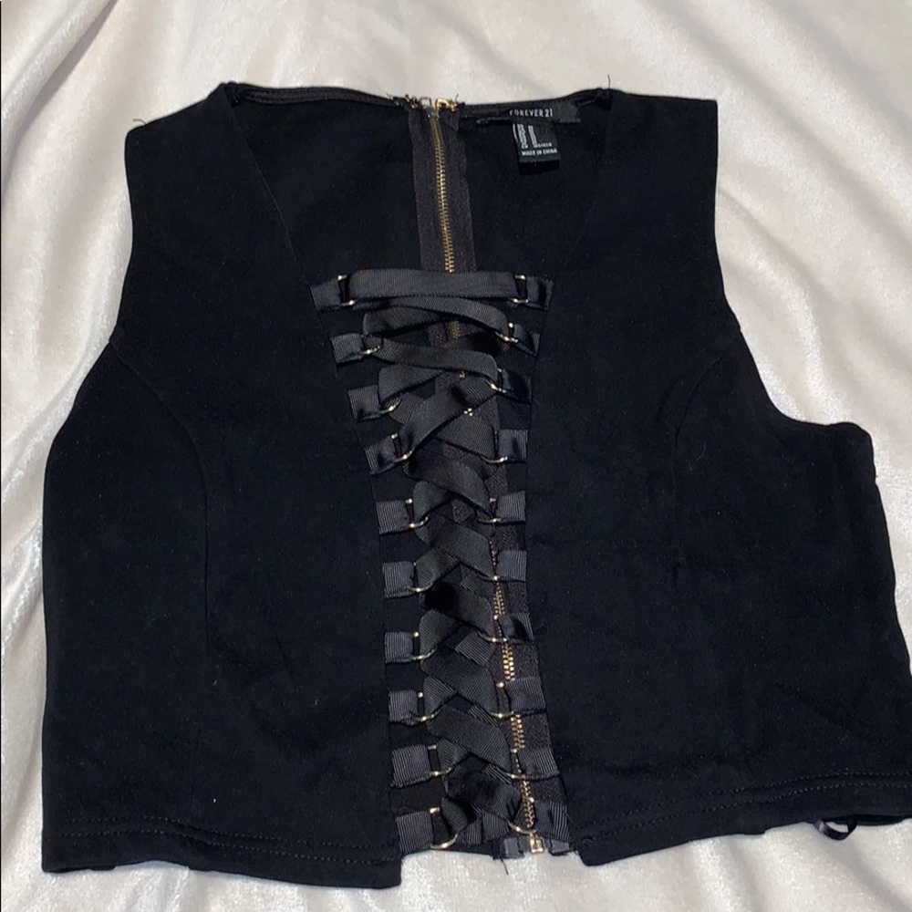 Lace up black crop top